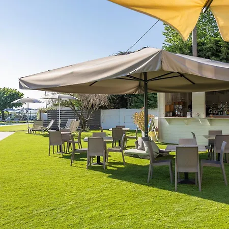 Ristorante Al Fiore 3* بسكييرا ديل غاردا