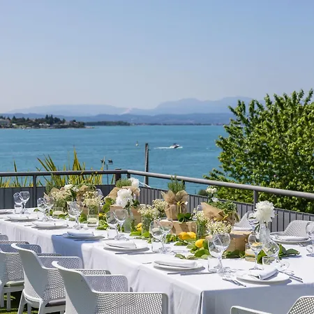 Ristorante Al Fiore 3* ペスキエーラ・デル・ガルダ