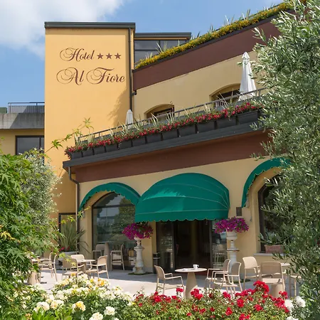 Ristorante Al Fiore מלון 3*
