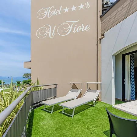 Ξενοδοχείο Ristorante Al Fiore Πεσκιέρα ντελ Γκάρντα