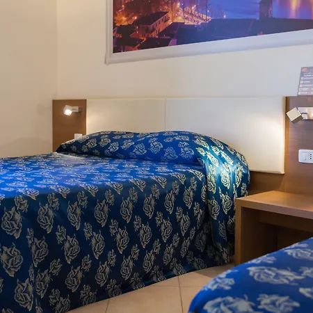 Ristorante Al Fiore מלון 3*