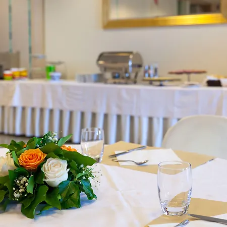 Ristorante Al Fiore מלון פסקיארה דל גארדה