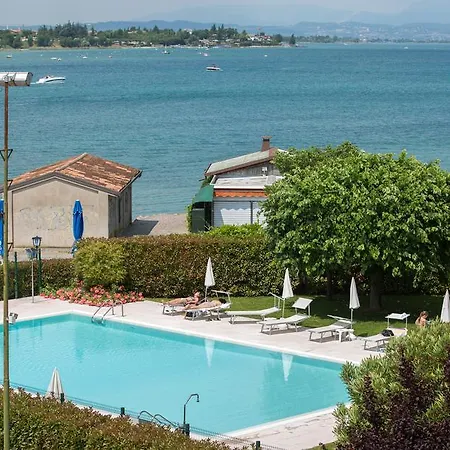 Ξενοδοχείο Ristorante Al Fiore